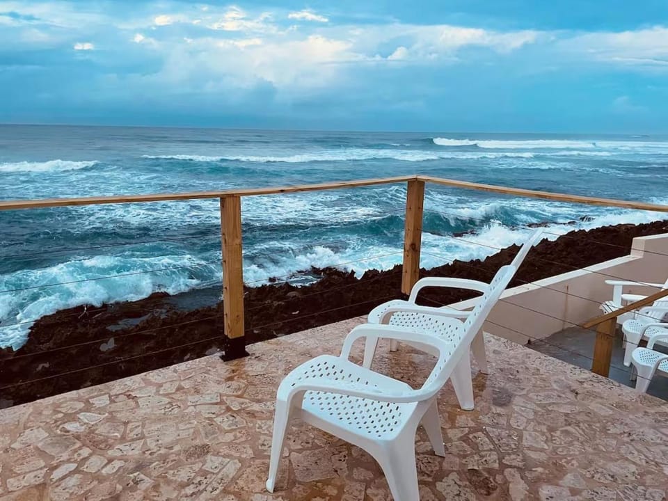 View (from property/room), Balcony/Terrace, Sea view