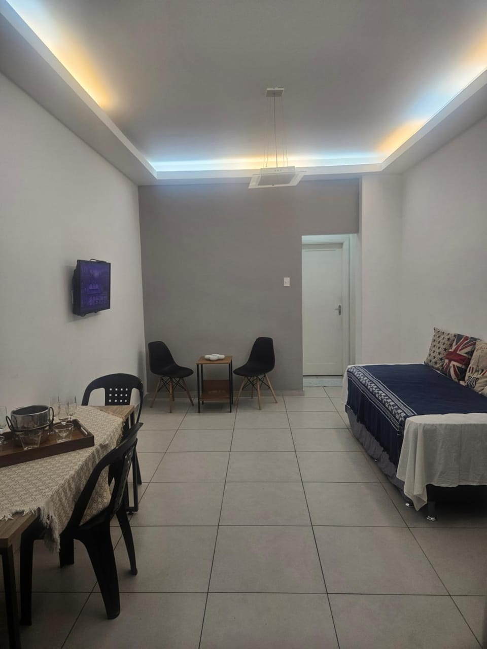 Communal lounge/ TV room, Living room