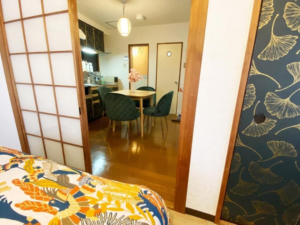1min walk to sta, Many food, Near Shibuya and HND Apartment in Yokohama
