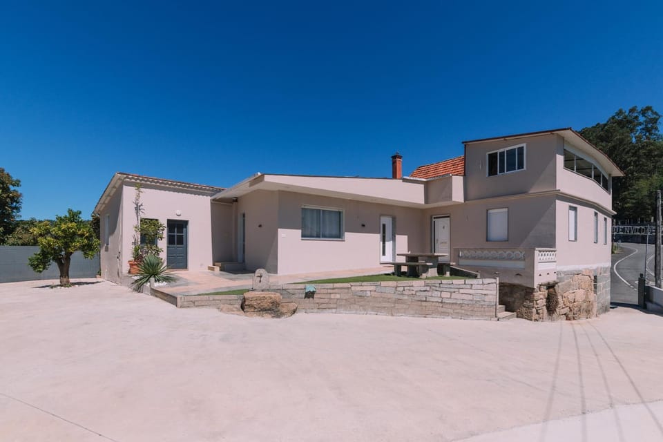Acogedora casa cerca de Vigo by CABANA Rentals House in Viana do Castelo District, Portugal