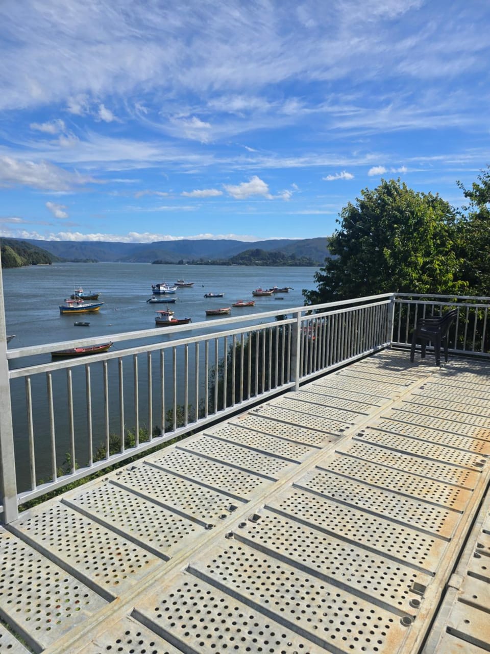 Cabañas excelente vista al río valdivia House in Los Ríos, Chile