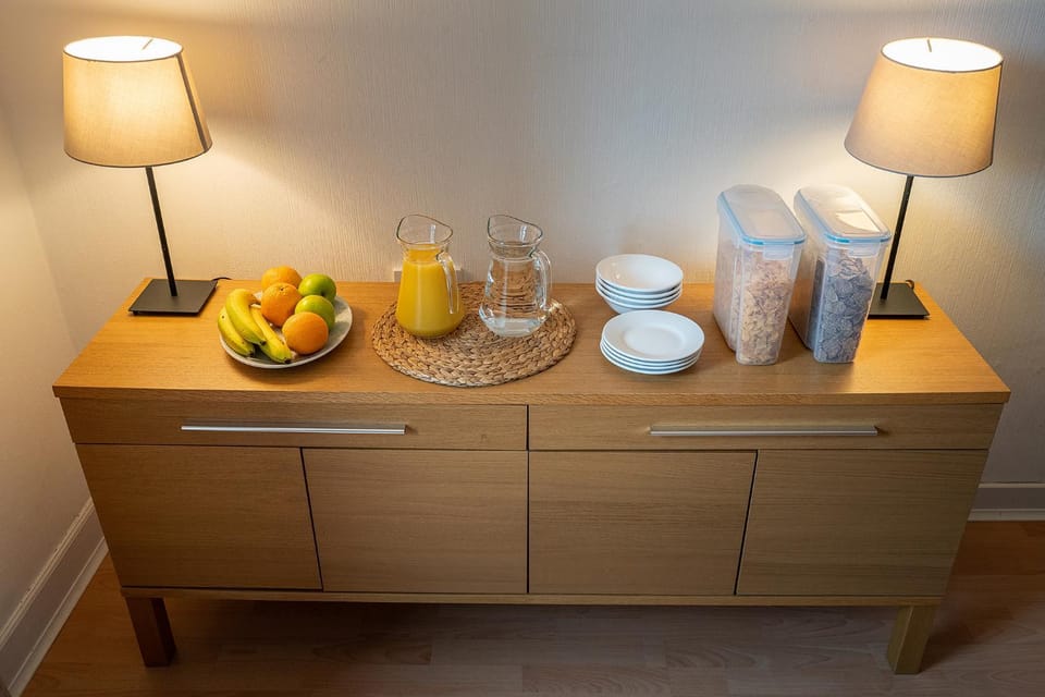 Food and drinks, Food, Breakfast, Continental breakfast, Buffet breakfast