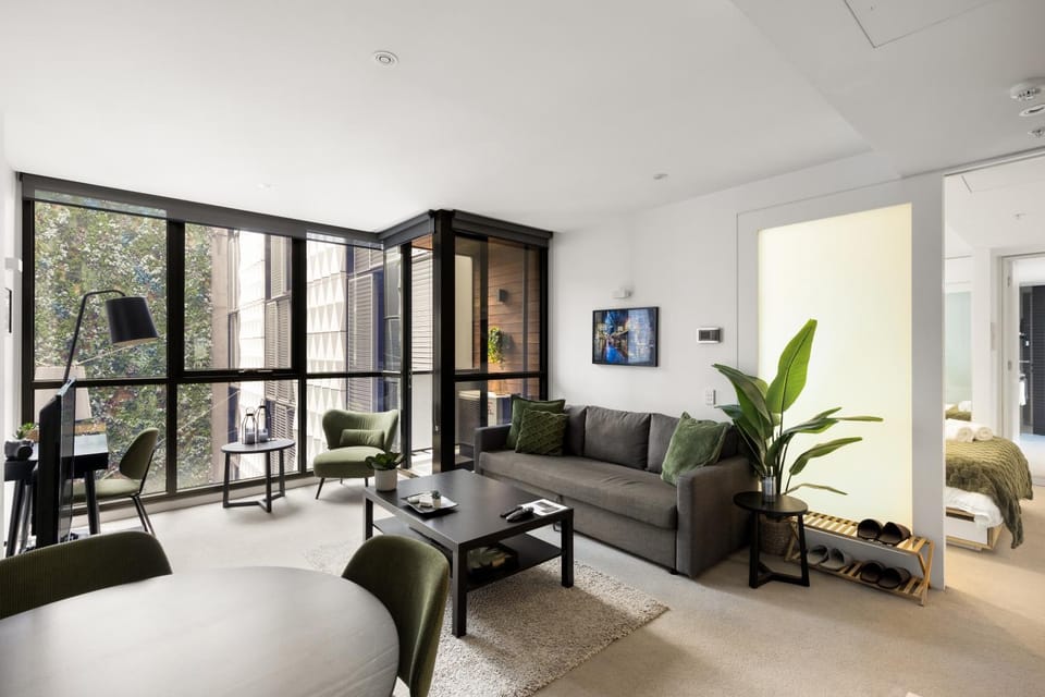 Living room, Dining area