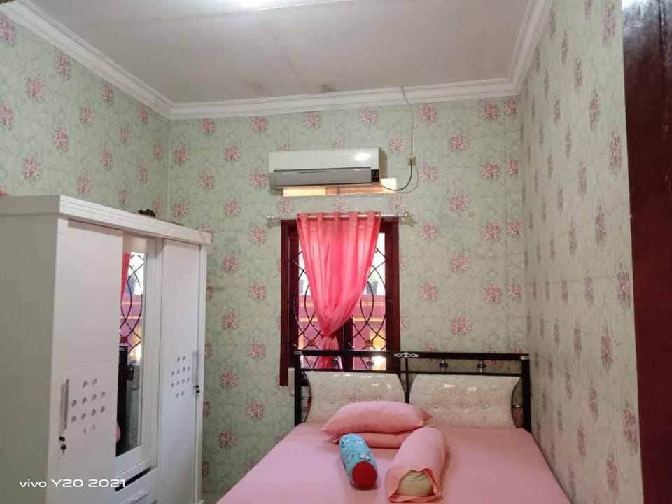 Jowo Homestay House in West Java