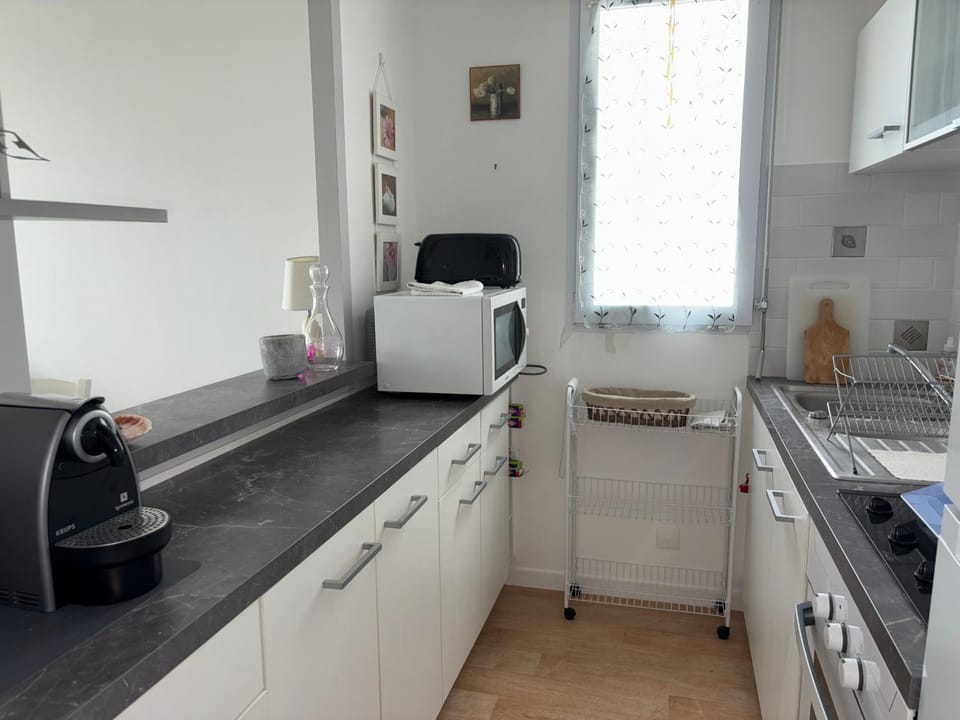 Charmant appartement 5 pers, WIFI, parking privatif en bord de mer - FR-1-323-559 Apartment in Saint-Jean-de-Monts