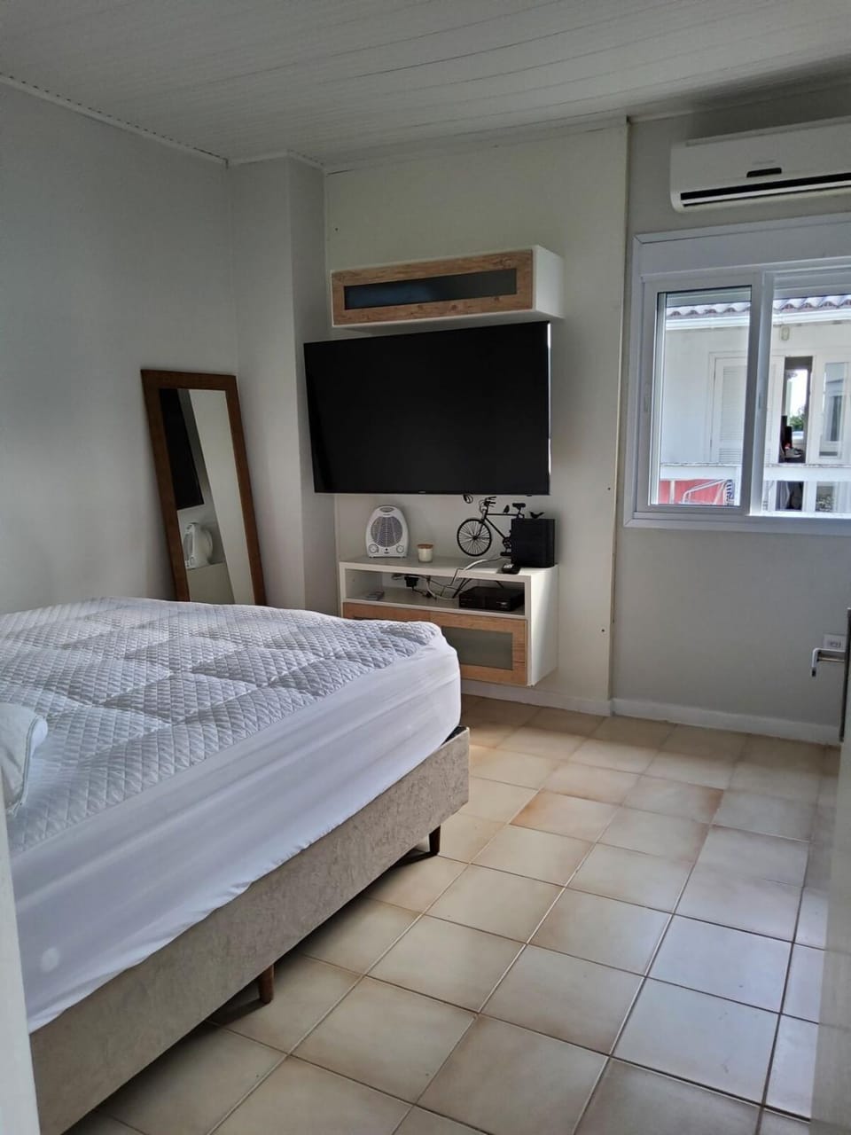 Casa beira da Lagoa da Conceição House in Florianopolis