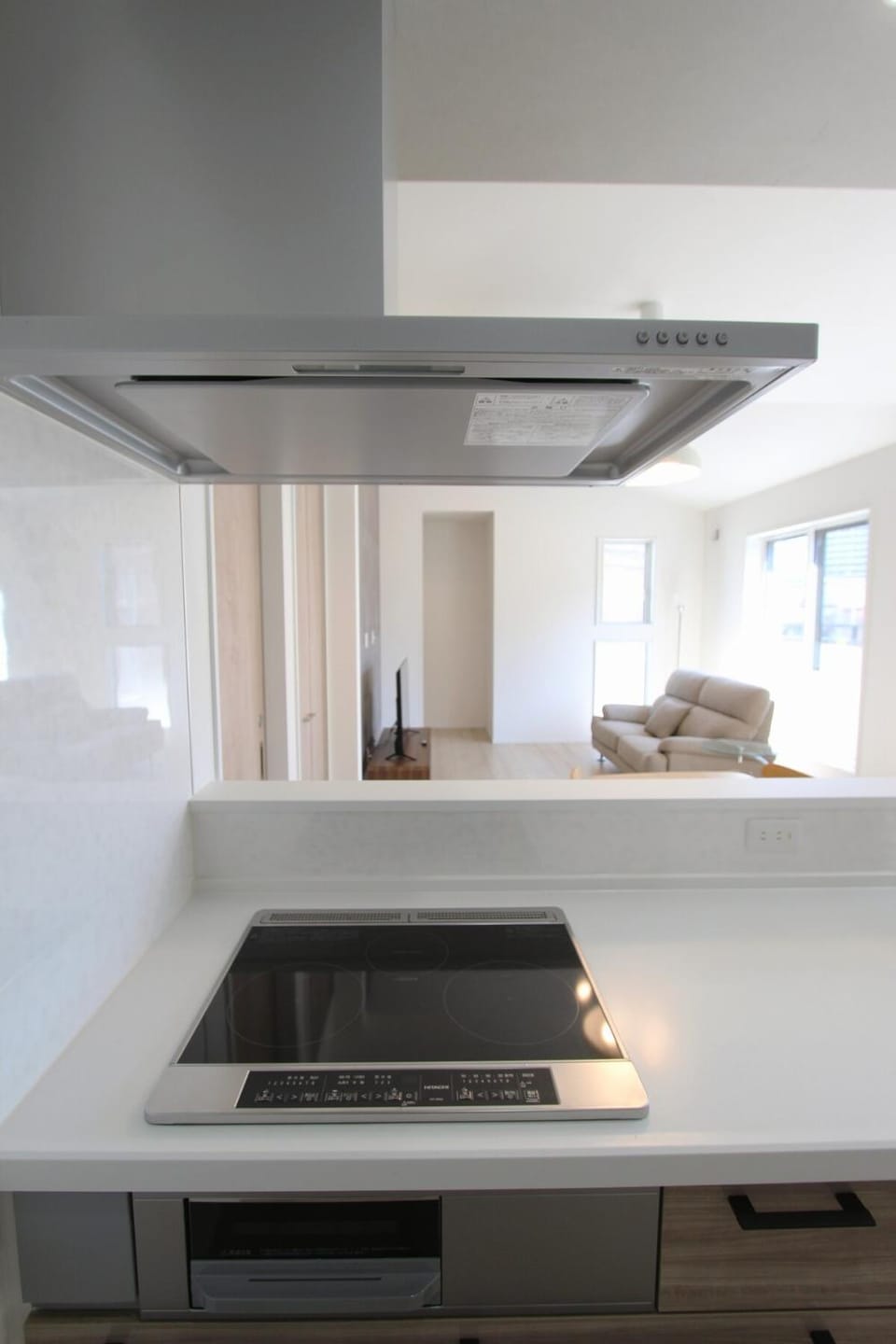 Newly built two-story house! 2 minutes to the station, parking lot, easy access to Disneyland, close to restaurants and shops! House in Chiba Prefecture