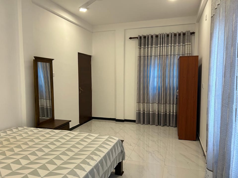 Villa Hikka Blue Bird Apartment in Hikkaduwa