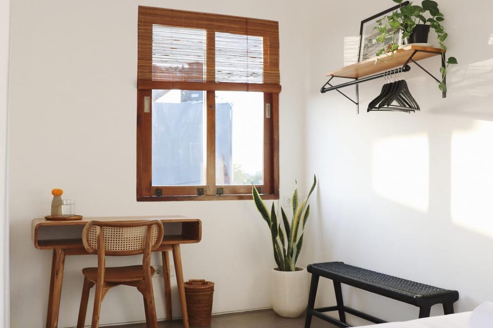 Pomelo Travel Outpost Bali Bed and Breakfast in Kediri