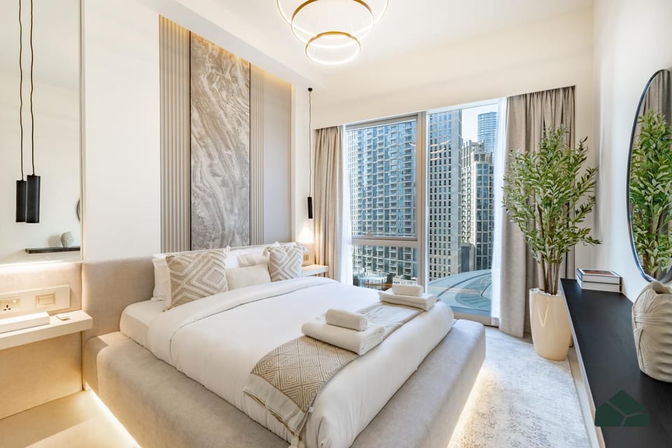 Bed, Living room, Photo of the whole room, Seating area, Bedroom, towels