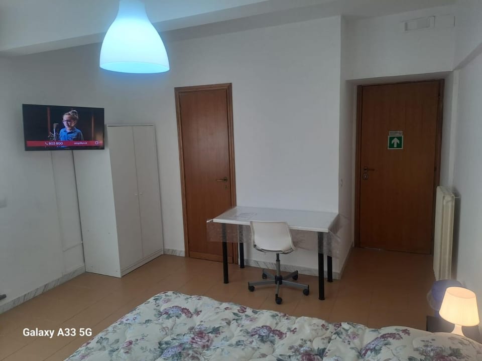 TV and multimedia, Bedroom