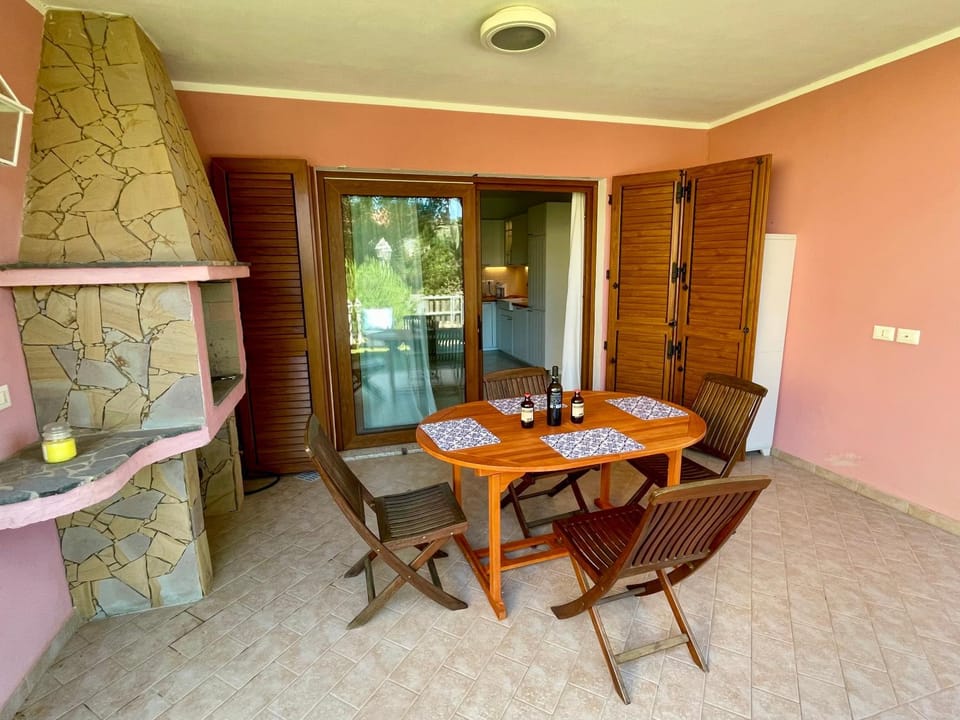 Patio, Seating area