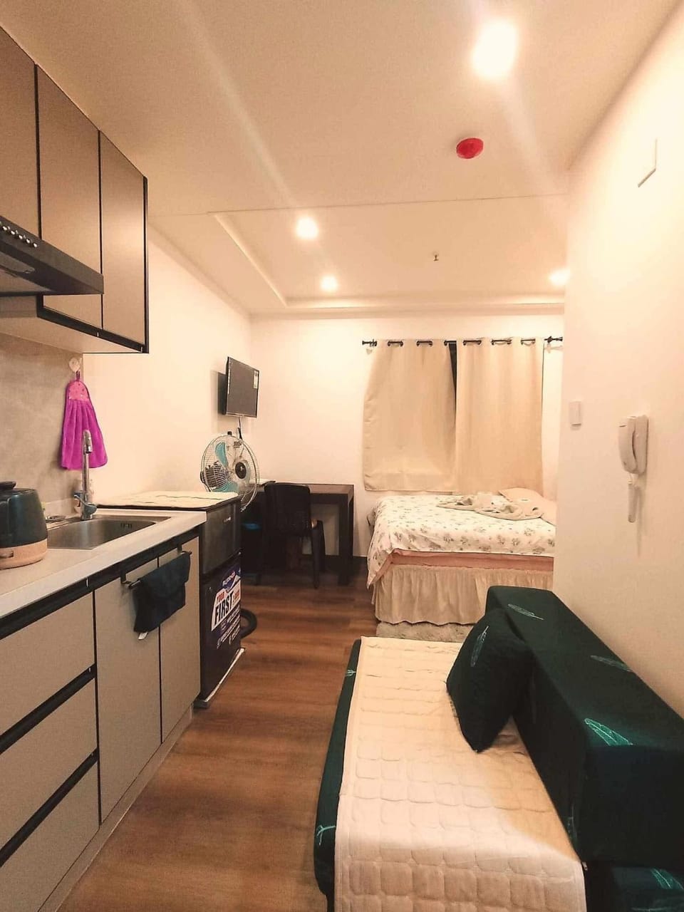 TV and multimedia, Kitchen or kitchenette, Bedroom