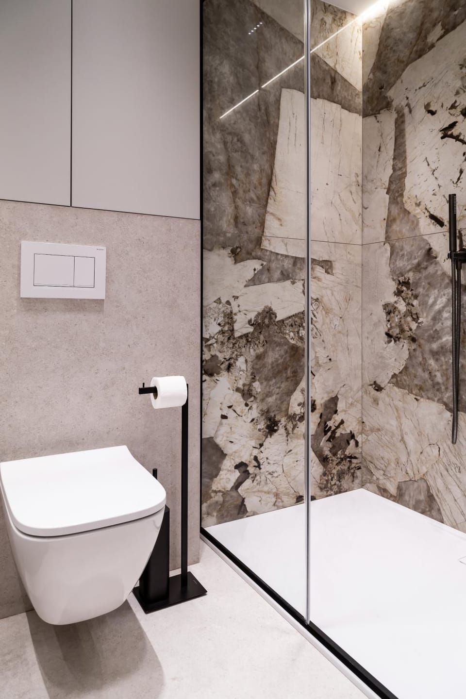 Shower, Toilet, Bathroom