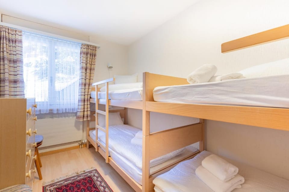 Bed, Photo of the whole room, Bedroom, bunk bed