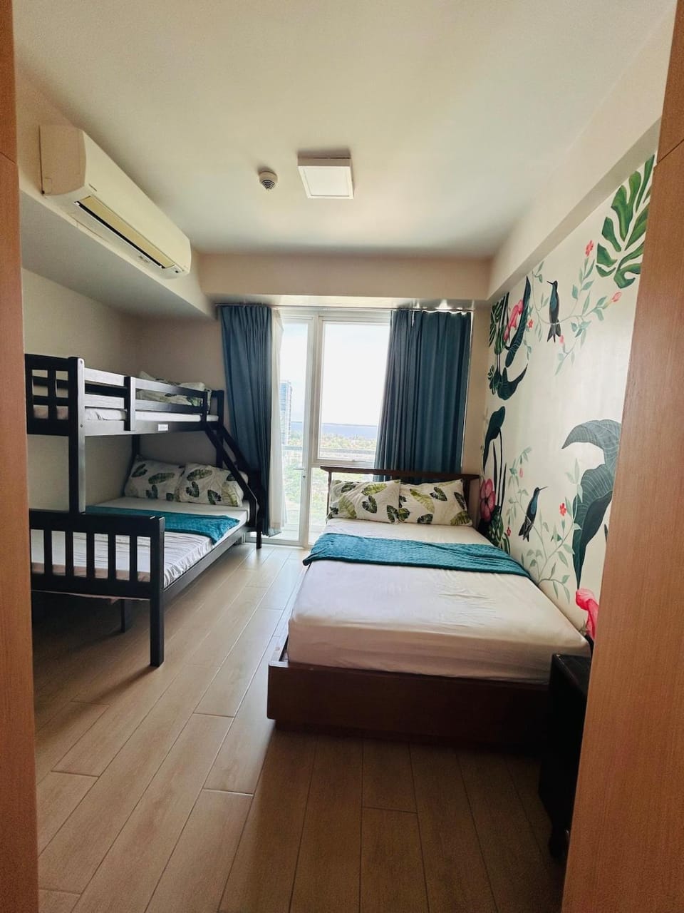 Two 2 Bedroom Apartment in Mactan Newtown Cebu Apartment in Lapu-Lapu City