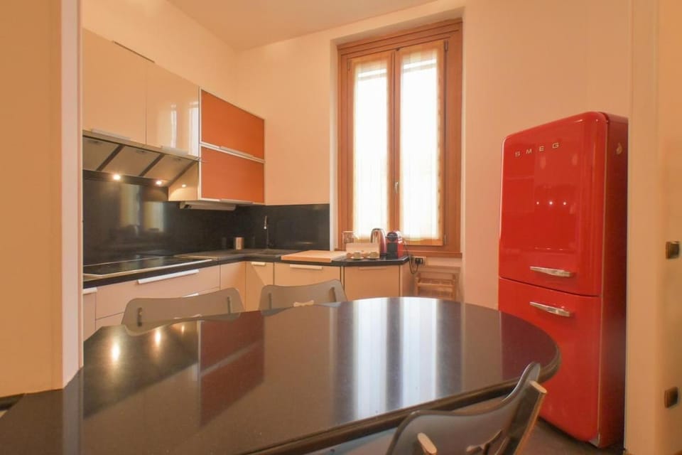 Comfortable and strategic Apt in the center of Milan Apartment in Milan