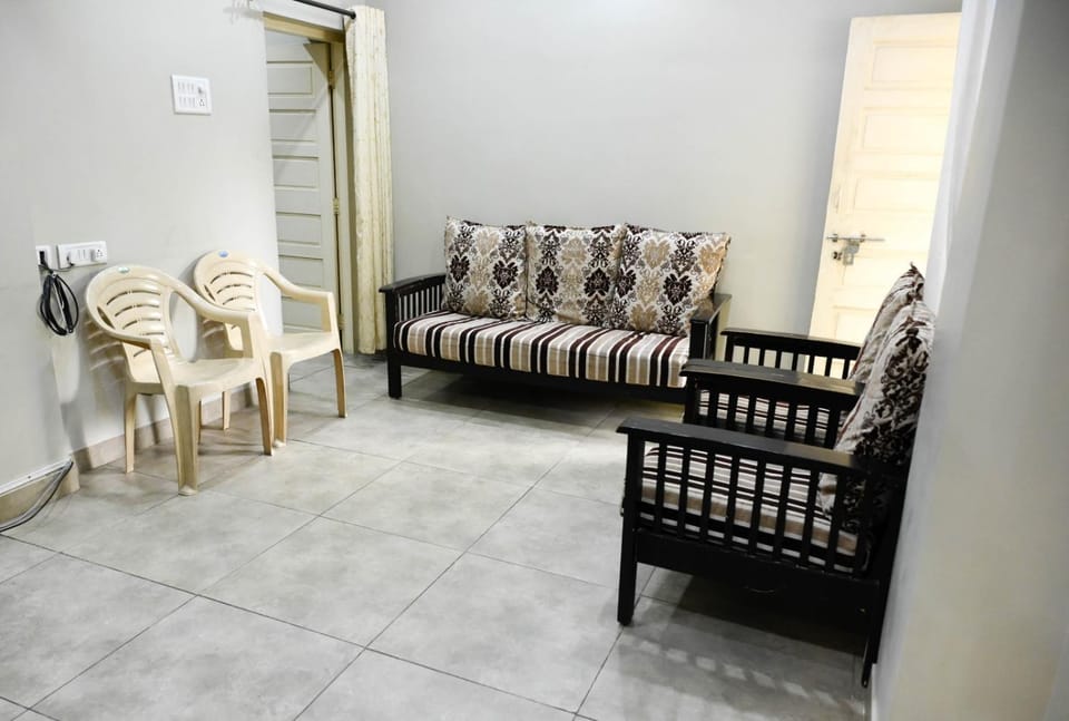 Pauls Guesthouse Villa in Telangana
