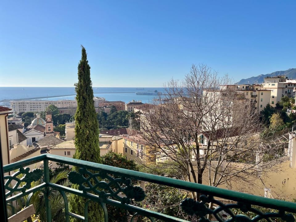 Day, Natural landscape, View (from property/room), Balcony/Terrace, City view, Mountain view, Sea view