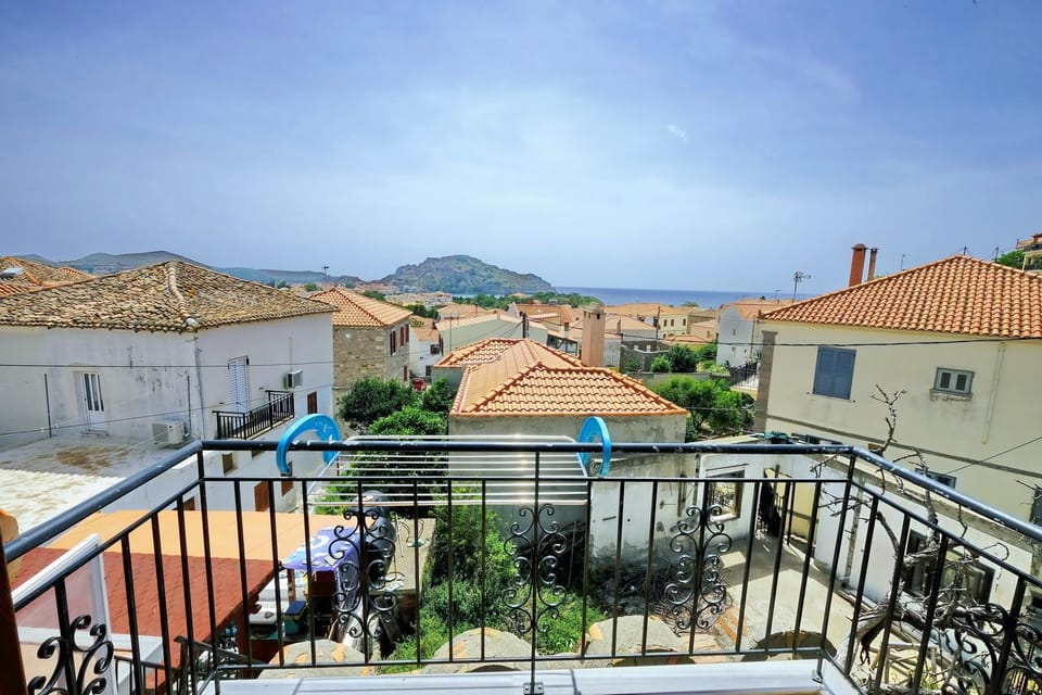 Ypsipyli Stone Apartment in Decentralized Administration of the Aegean