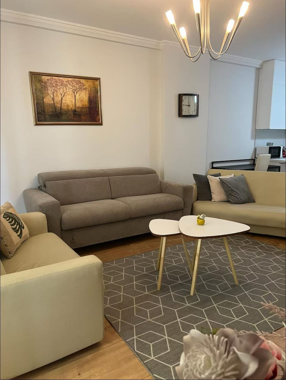 Living room, Seating area