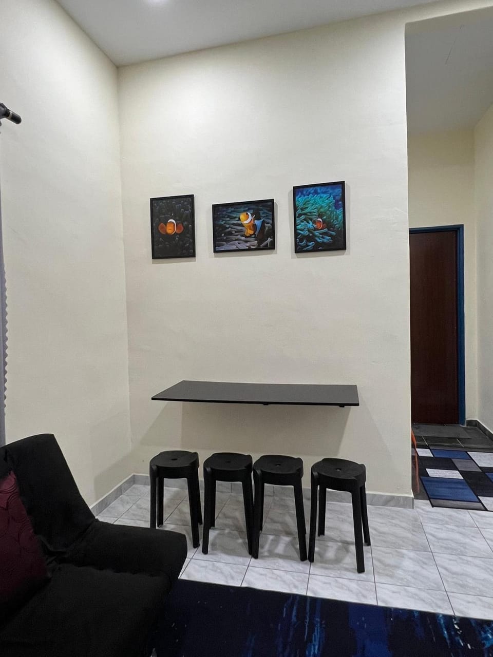 Living room, Seating area