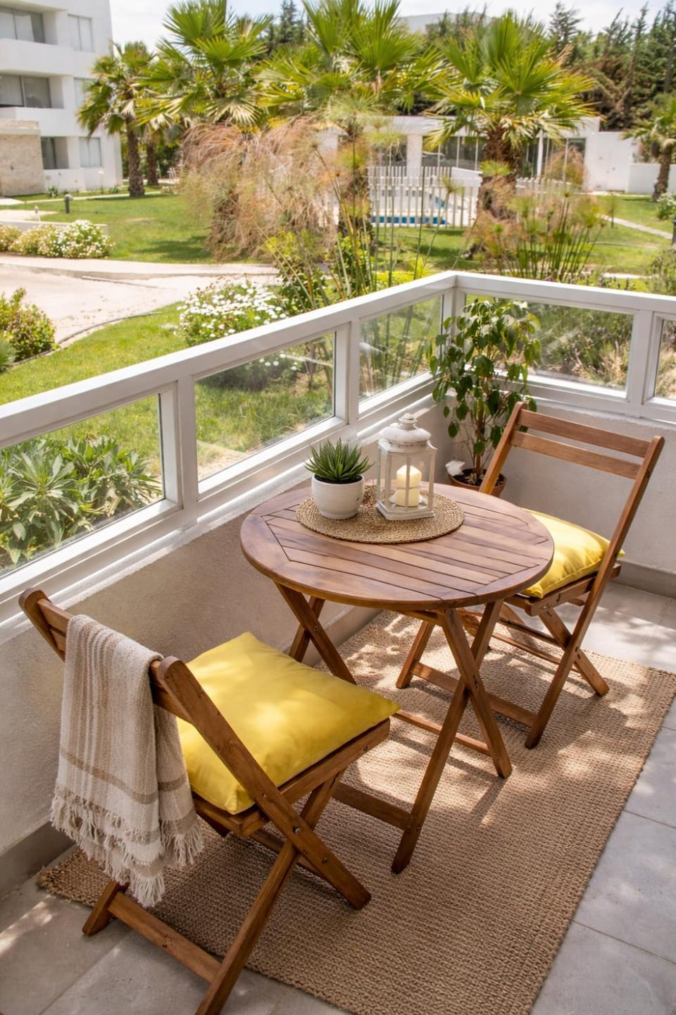 Garden, Balcony/Terrace