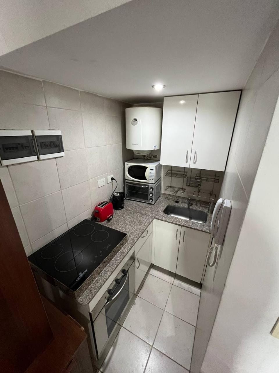 Kitchen or kitchenette, oven, stove