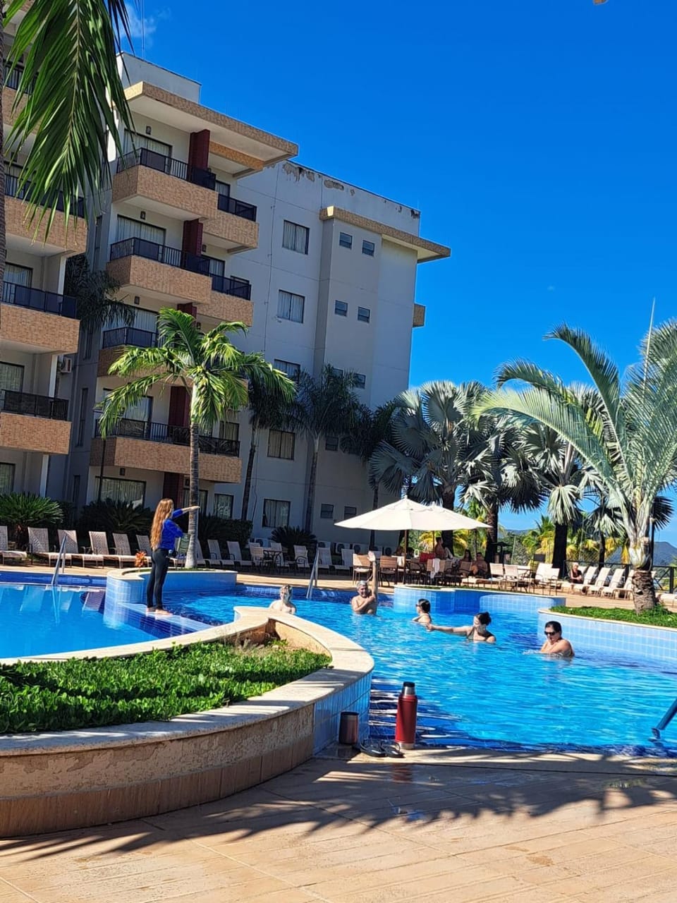 Nautico flat serve com acesso a área de lazer do Marina tx limpeza 40 reais Apartment in State of Goiás