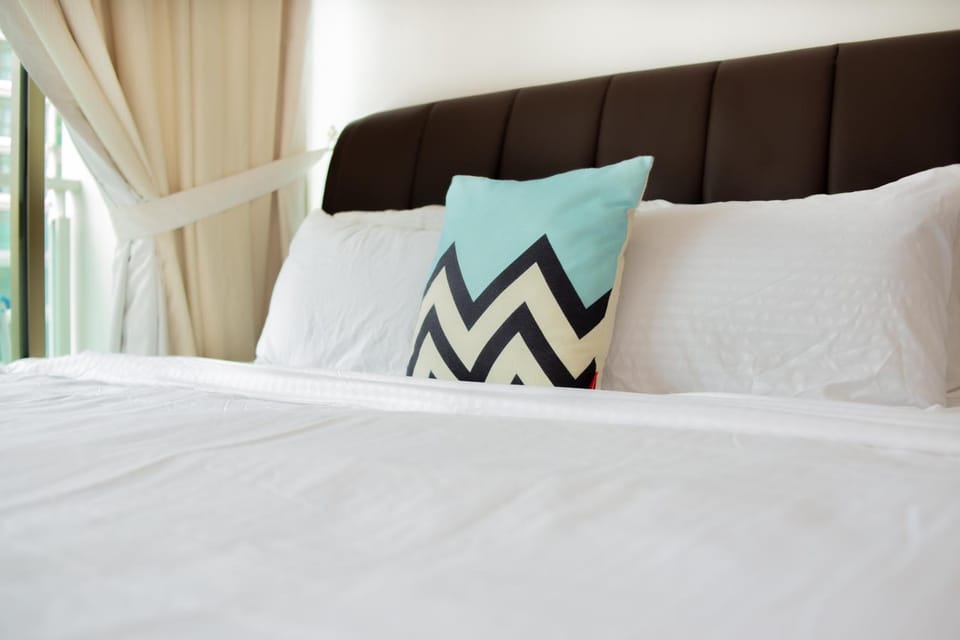 -Mount Austin IKEA, AEON 10mins -Pool View- B215 Apartment in Johor Bahru