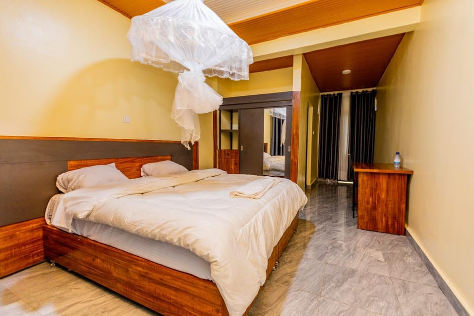 Photo of the whole room, Bedroom