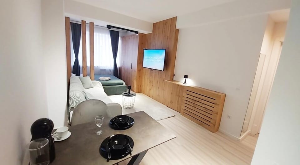 Prishtina Studio Apartment-Close to Marriott Hotel Apartment in Serbia