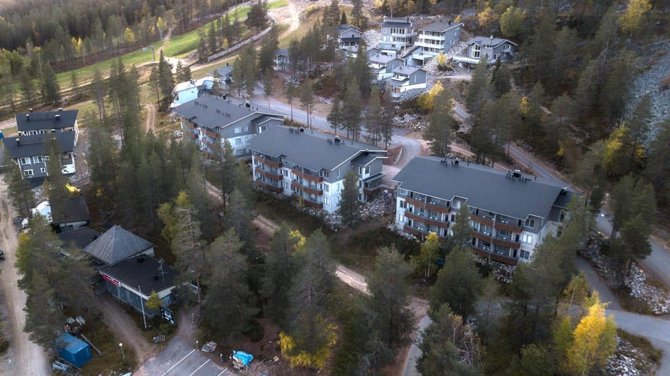 Property building, Neighbourhood, Natural landscape, Bird's eye view, Summer