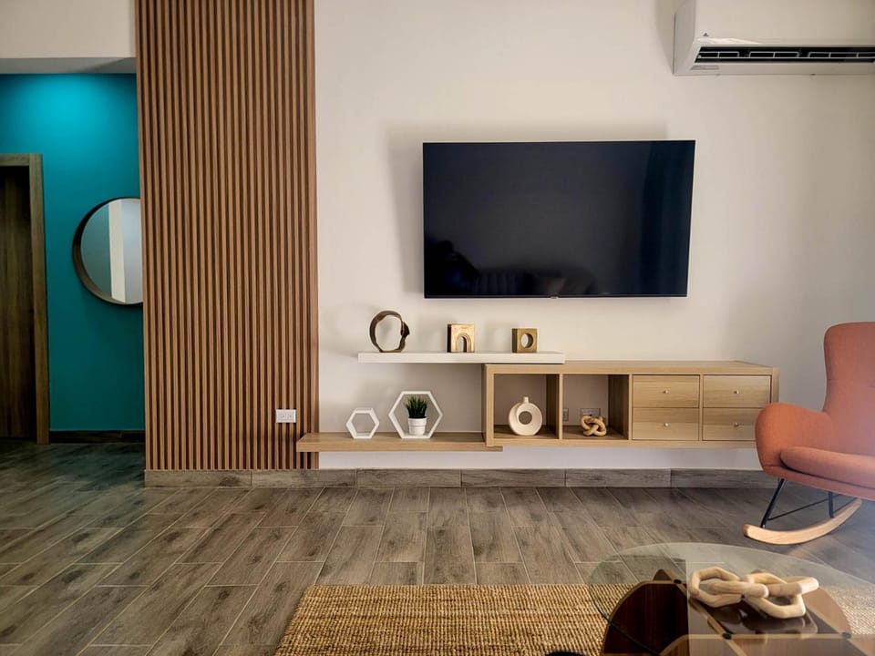 TV and multimedia, Living room, Seating area