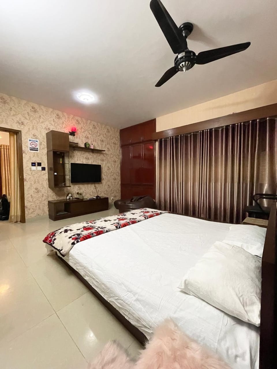 Lakeview Apartment UTTARA Dhaka City Centre Apartment in Dhaka