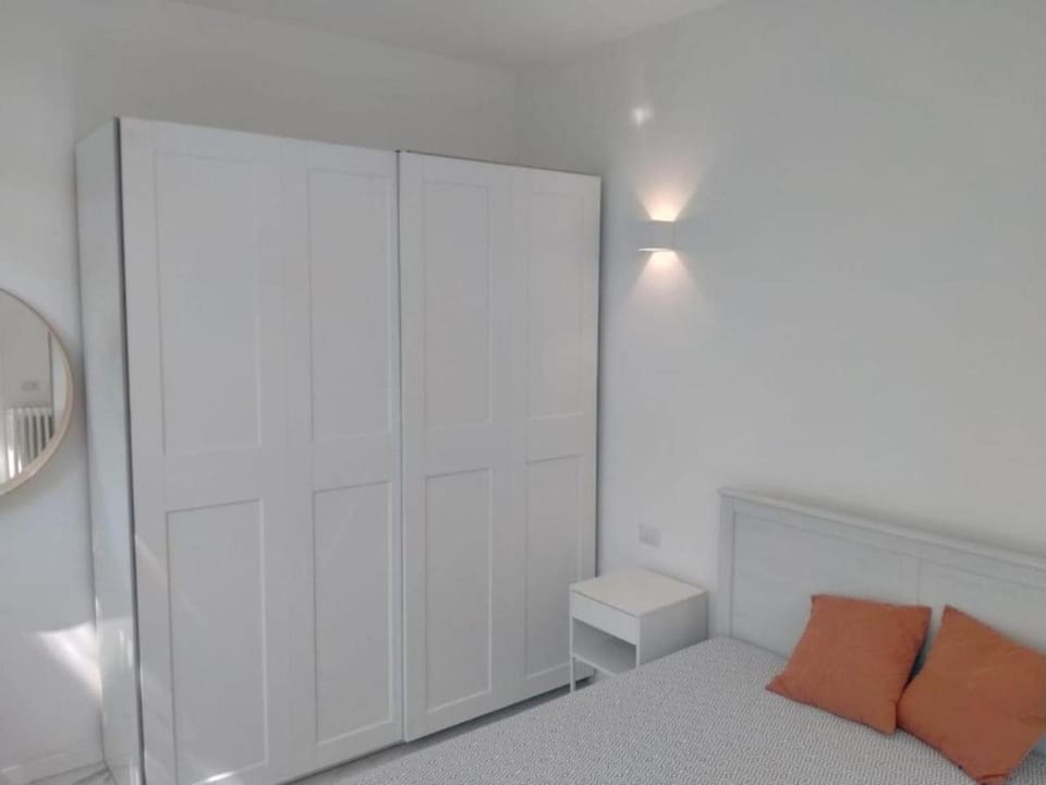 Bed, Bedroom, wardrobe