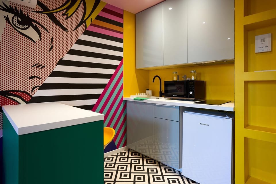 Kitchen or kitchenette