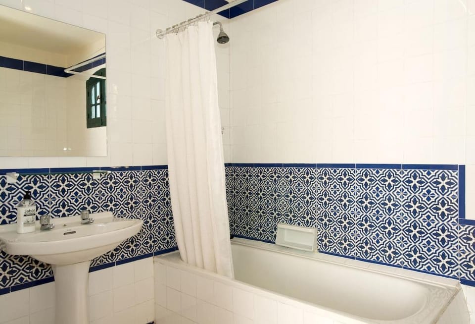 Hideaway cottage swimming pool near Tarifa & Gib House in Andalusia