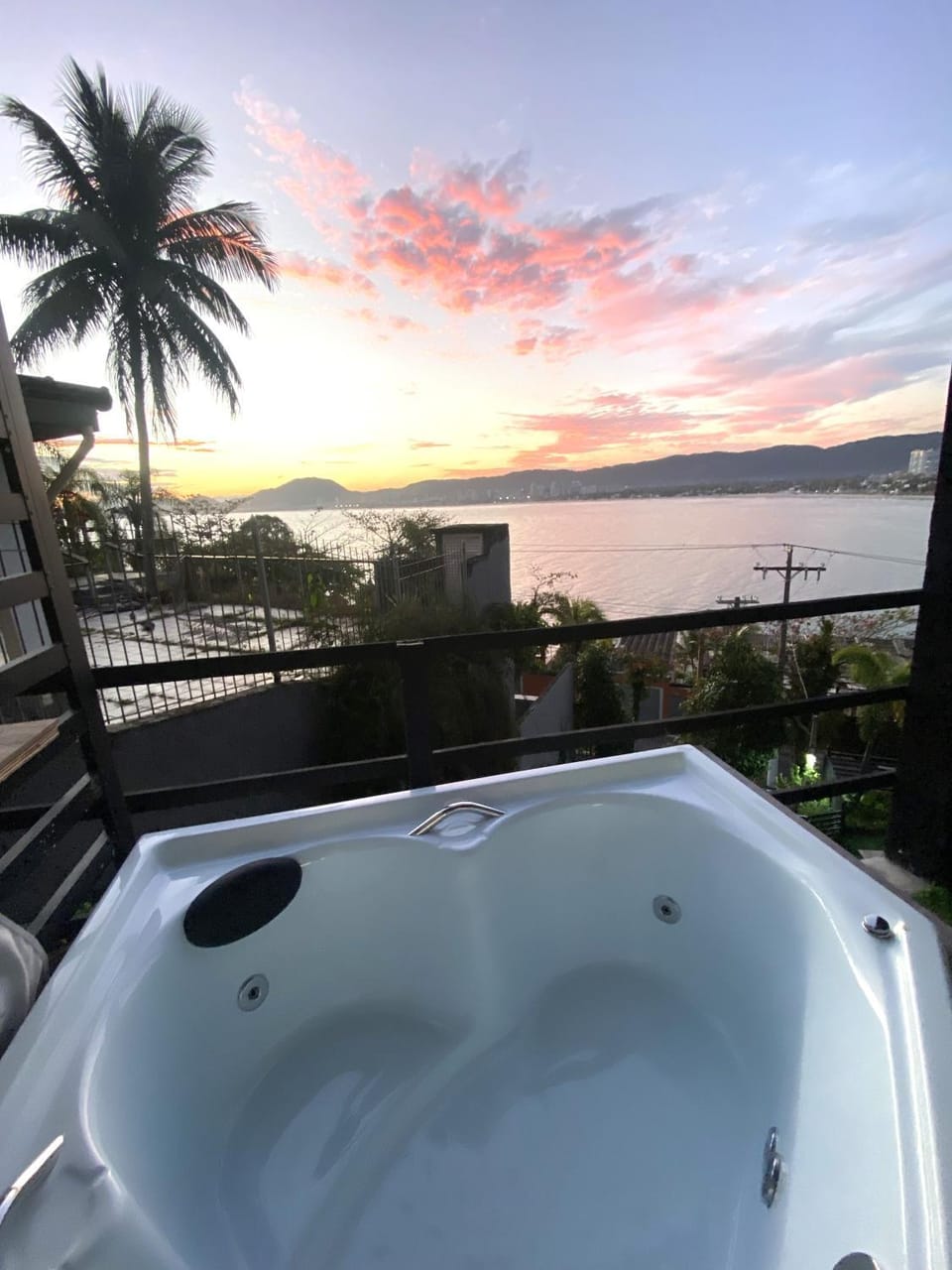 Off site, Hot Tub, View (from property/room), Sea view, Sunset