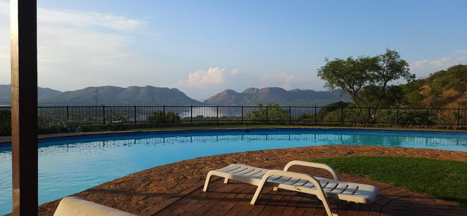 Garden, Swimming pool