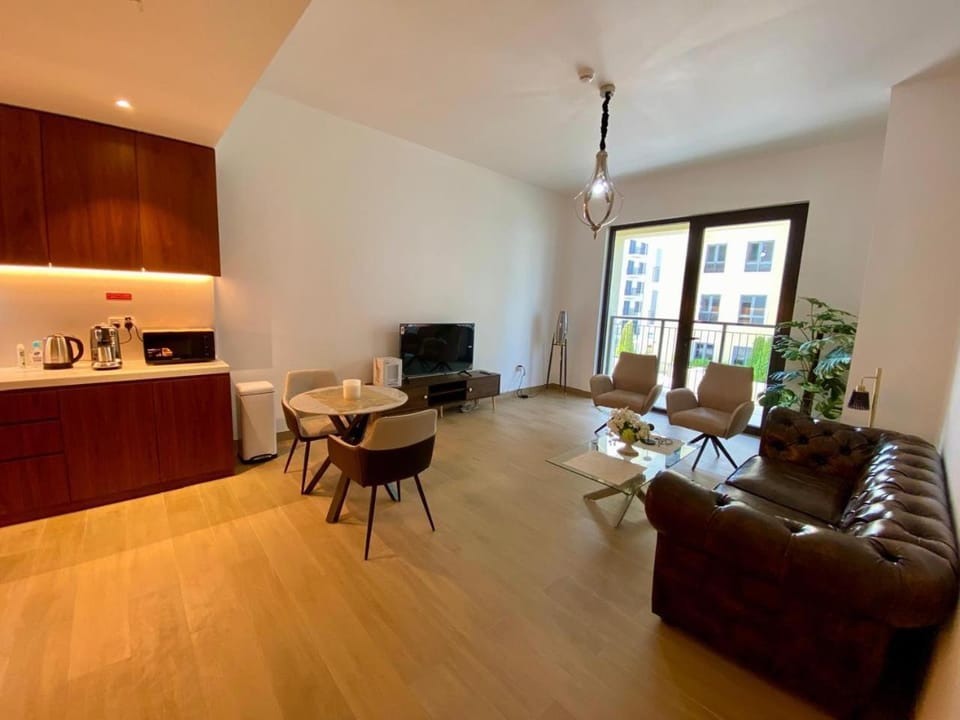 La Mer Beach Jumeirah 1 bedroom hall Beach view balcony burj khalifa view walk distance few steps by oima leasing property Apartment in Dubai