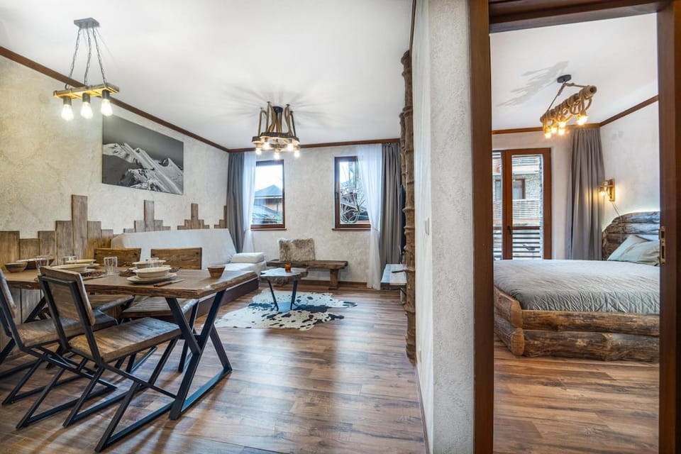 Host2U Authentic Bansko Apartment - Free Parking Apartment in Bansko