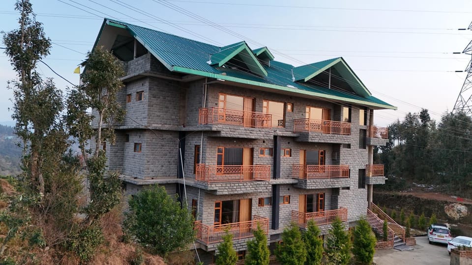Shalom Hillcrest Inn Hotel in Shimla
