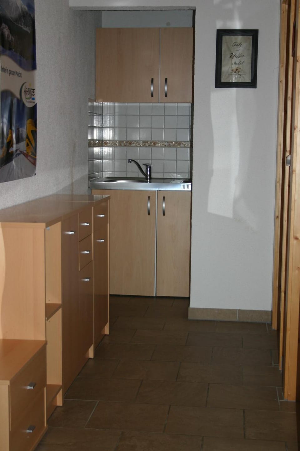 Kitchen or kitchenette