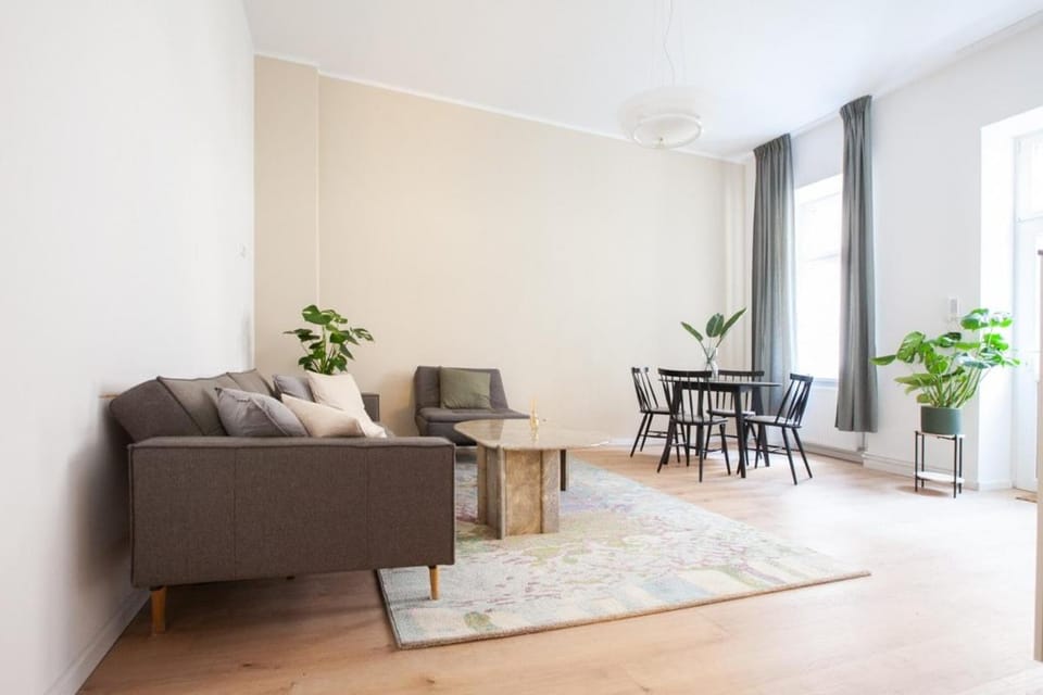 Modern Design Apartment Apartment in Berlin