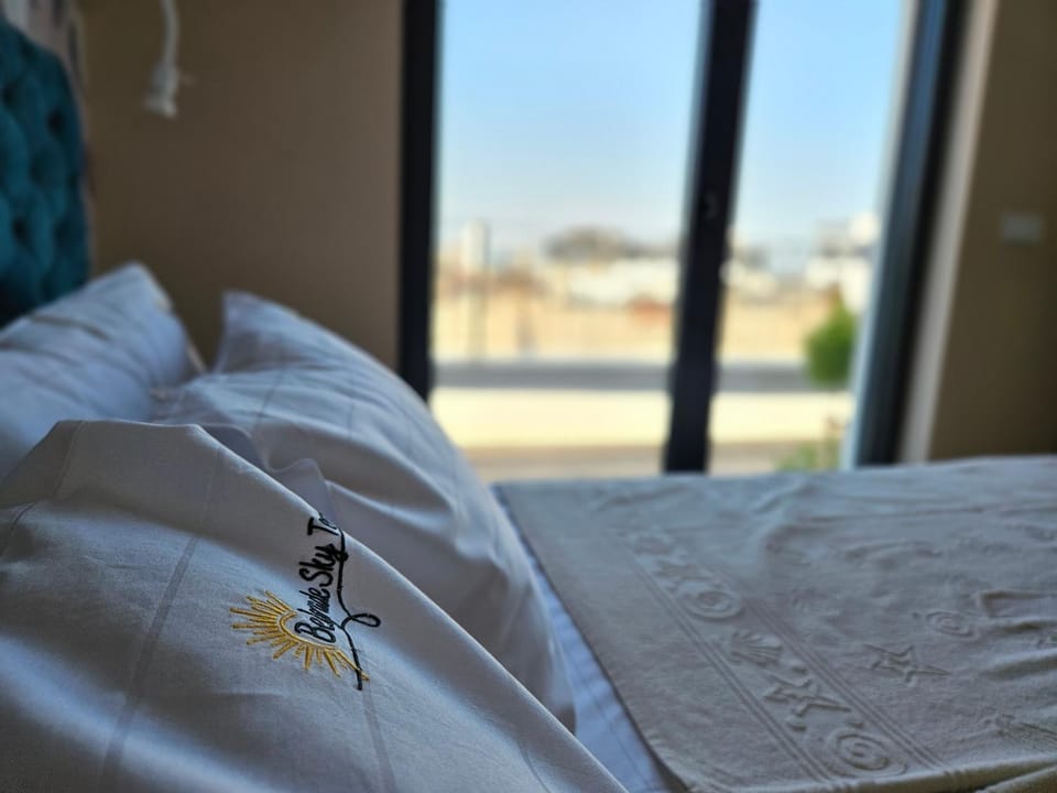 Bed, Bedroom, City view