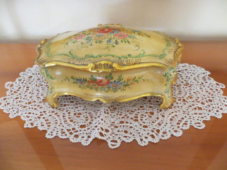 Decorative detail