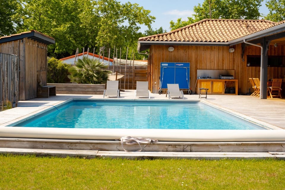 Pool view, Swimming pool