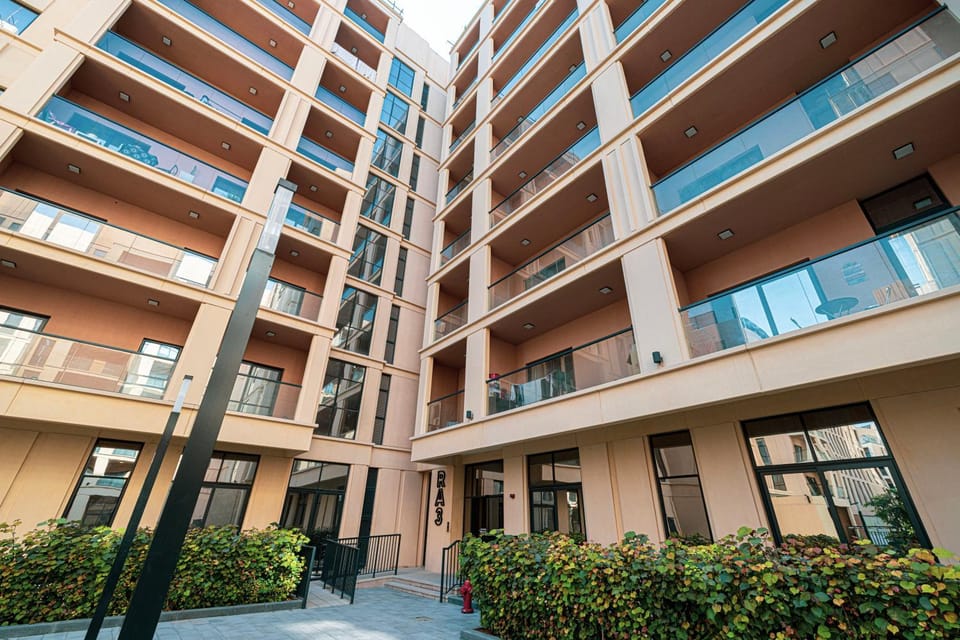 Private Studio Apartment - Ash and luxe Apartment in Al Sharjah
