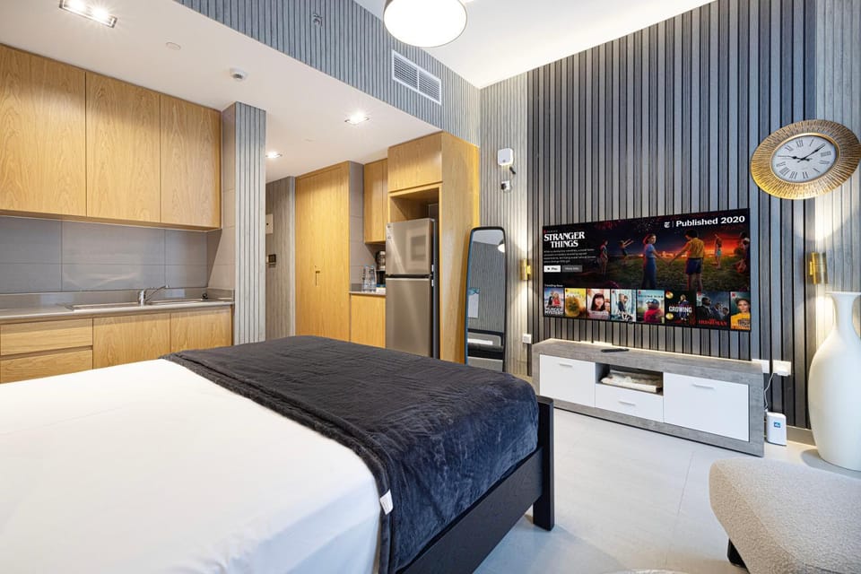 Private Studio Apartment - Ash and luxe Apartment in Al Sharjah